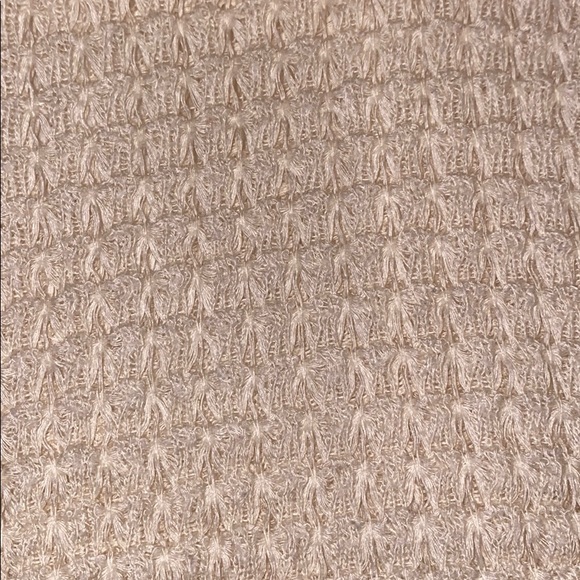 Cropped/ half open back sweater - Picture 3 of 6